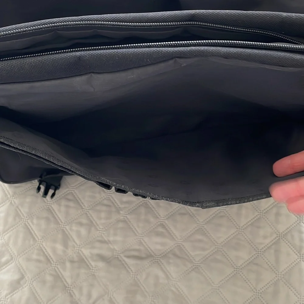 Wenger Swiss Army canvas case